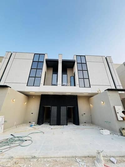 دور 3 غرف نوم للبيع في شرق الرياض، الرياض - دور للبيع في الجنادرية, شرق الرياض