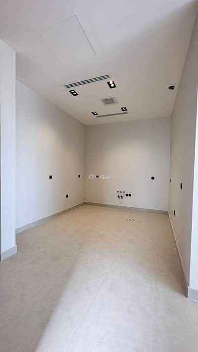 دور 3 غرف نوم للبيع في شمال الرياض، الرياض - دور للبيع في شارع الطائر الزيتي, حي المروج, مدينة الرياض