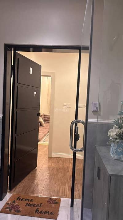 شقة 3 غرف نوم للايجار في شرق الرياض، الرياض - شقه للايجار