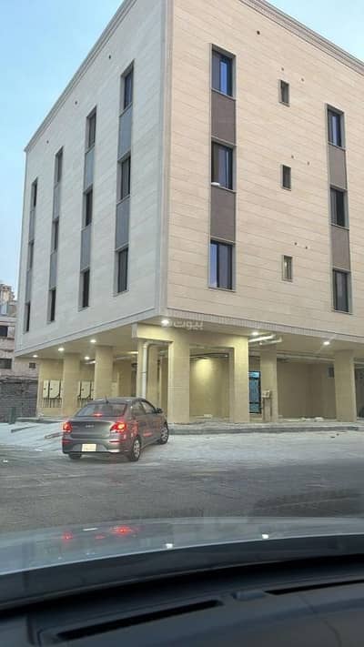Residential Building for Sale in Thuqbah, Al Khobar - Residential Building For Sale in Thuqbah, Al Khobar