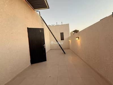 دور 4 غرف نوم للبيع في شرق الرياض، الرياض - دور للبيع في قرطبة, شرق الرياض