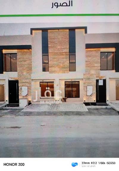 6 Bedroom Villa for Sale in South Riyadh, Riyadh - Villa consisting of 6 bedrooms for sale in Okaz. For contact: 0501732720