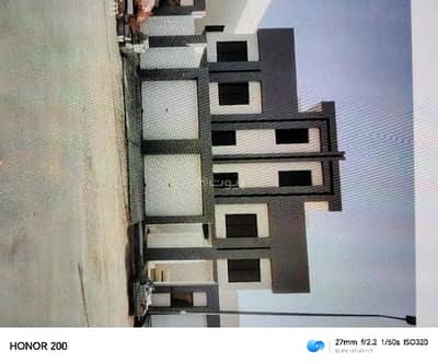 دور 4 غرف نوم للبيع في جنوب الرياض، الرياض - 4 غرف نوم ادوار للبيع في عكاظ للتواصل ٠٥٠١٧٣٢٧٢٠