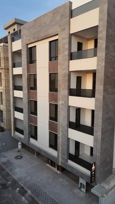 6 Bedroom Flat for Sale in North Jeddah, Jeddah - Spacious apartments with a terrace for each apartment in Al-Salama 2 neighborhood