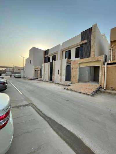 6 Bedroom Villa for Sale in West Riyadh, Riyadh - Villa For Sale in Al Uraija Al Gharbiyah, Riyadh