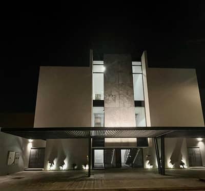 2 Bedroom Floor for Rent in North Riyadh, Riyadh - Luxury apartment in Al-Olaya neighborhood designed in the latest style with a view of the towers on King Fahd Road.