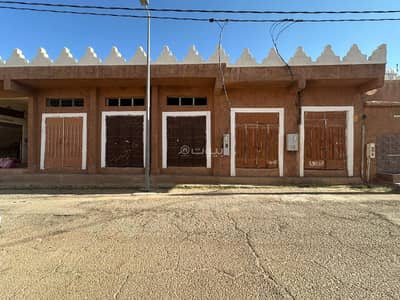 معرض  للايجار في الديرة، شقراء منطقة الرياض - محل للإيجار في شارع الديرة , حي الديرة, مدينة شقراء, منطقة الرياض