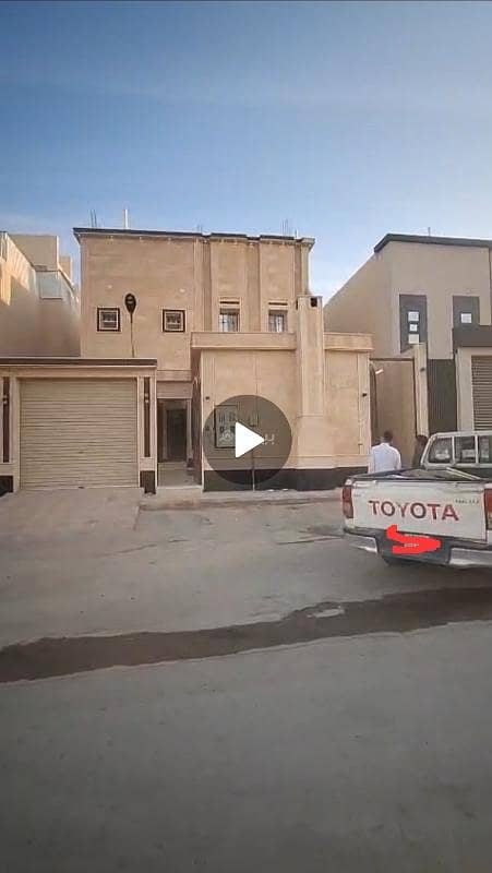 A villa and 3 apartments for sale in Al Zahra District A villa and 3 apartments for sale in Al Zahra District