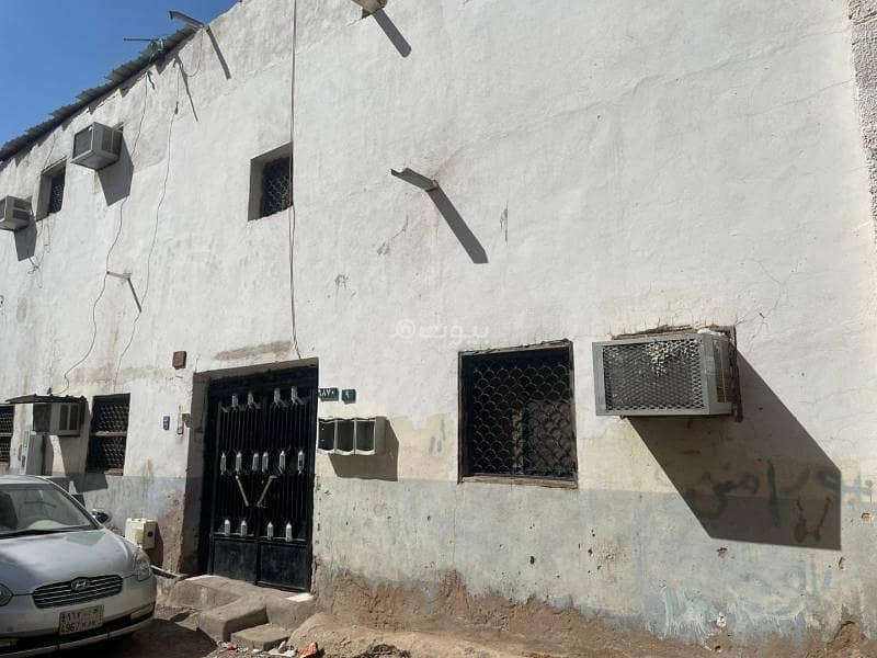 Residential building for sale in Medina Residential building for sale in Medina