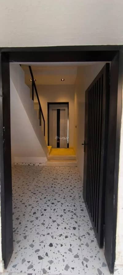 3 Bedroom Floor for Sale in East Riyadh, Riyadh - 3 Bedroom Floor For Sale in Al Yarmuk, Riyadh