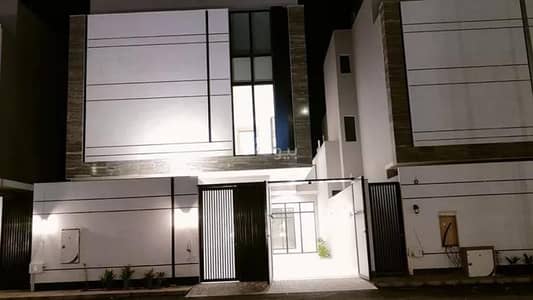 5 Bedroom Villa for Sale in East Riyadh, Riyadh - 5 Bedroom Villa For Sale in Al Rimal, Riyadh