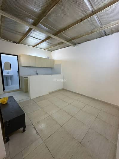 Studio for Rent in Central Riyadh, Riyadh - Al Khalidiya Al Demeiri Street