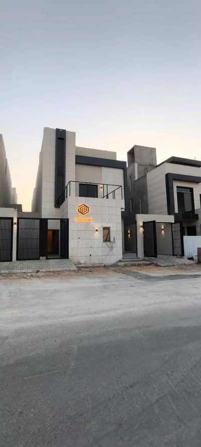 5 Bedroom Villa for Sale in East Riyadh, Riyadh - 5 Bedroom Villa For Sale in Al Rimal, Riyadh