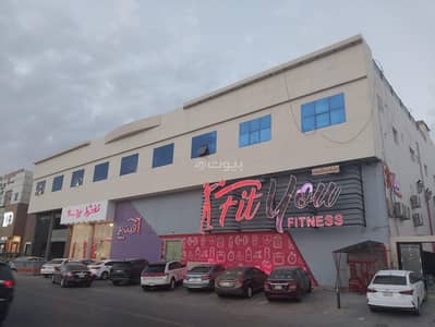 معرض  للايجار في غرب الرياض، الرياض - صالة تجارية للإيجار على الدايري الغربي بالرياض