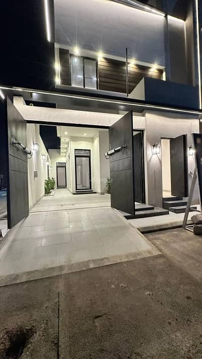 3 Bedroom Floor for Sale in East Riyadh, Riyadh - Upper floor for sale in Al-Monsiyah neighborhood