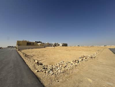 ارض سكنية  للبيع في غرب الرياض، الرياض - أرض سكنية زاوية في المهدية – واجهتين شرقية وشمالية