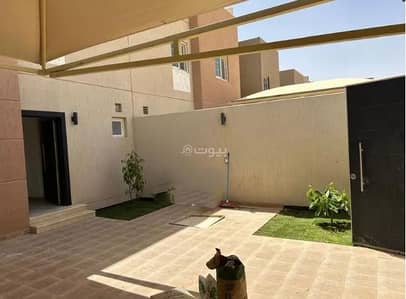 فیلا 5 غرف نوم للايجار في شمال الرياض، الرياض - فيلا للإيجار في شارع احمد بن المنادي, حي مطار الملك خالد الدولي, مدينة الرياض, منطقة الرياض