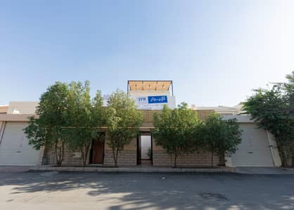 10 Bedroom Residential Building for Rent in North Riyadh, Riyadh - Residential Building For Rent in Al Sulimaniyah, Riyadh