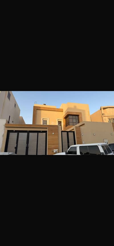 7 Bedroom Villa for Sale in South Riyadh, Riyadh - Luxury villa in Al-Shifa neighborhood, Okaz, for sale.