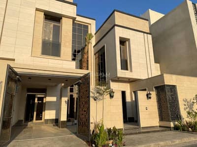5 Bedroom Villa for Sale in West Riyadh, Riyadh - Villa consisting of 5 bedrooms for sale in Al Mahdiyah, Riyadh