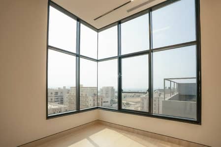 شقة 5 غرف نوم للبيع في وسط جدة، جدة - ملحق (روف) بقرب البحر ، حيث الرفاهية تلامس السماء ، للبيع شركة نخبة المباني للتطوير العقاري في الحمراء، جدة