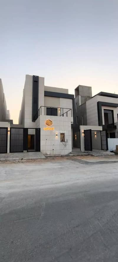 5 Bedroom Villa for Sale in East Riyadh, Riyadh - 5 Bedroom Villa For Sale in Al Rimal, Riyadh