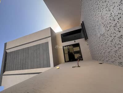 3 Bedroom Flat for Sale in West Riyadh, Riyadh - Ground floor with an area of 375m. The floor consists of a car entrance, a men's reception for the washbasins, a dining room, a kitchen, and three bedrooms, including two master bedrooms.