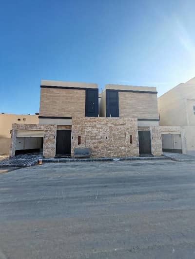 7 Bedroom Villa for Sale in South Riyadh, Riyadh - A villa consisting of 7 bedrooms for sale in Badr. For contact: 0501732720