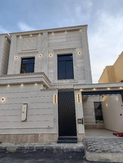 7 Bedroom Villa for Sale in South Riyadh, Riyadh - Villa consisting of 7 bedrooms for sale in Badr. For contact 0501732720.