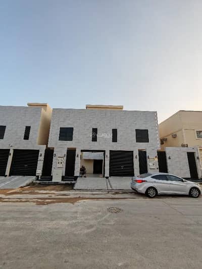 6 Bedroom Floor for Sale in South Riyadh, Riyadh - 6 bedroom residential floor for sale in Ikkaaz. Contact 0501732720