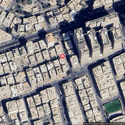 عمارة سكنية  للبيع في الجامعة، مكة - عمارة سكنية على شارعين للبيع بالعزيزية مخطط البنك