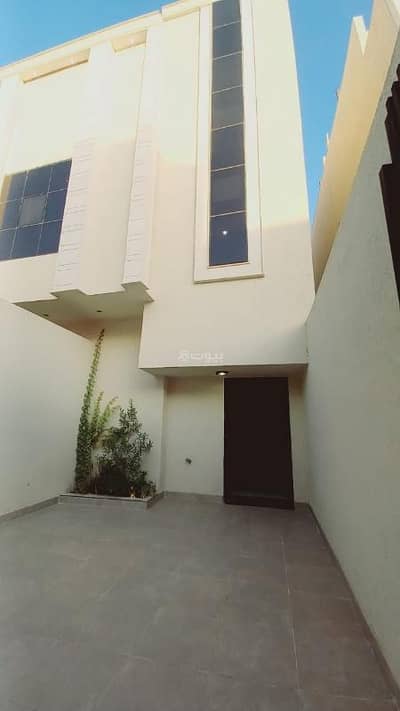 دور 5 غرف نوم للبيع في غرب الرياض، الرياض - خ Floor Residential مكون من 5 غرف نوم للبيع في طويق