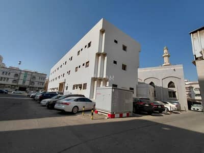 Residential Building for Rent in South Jeddah, Jeddah - Building for rent on Qais bin Tha'labah Street, Al-Mada'in Al-Fahd neighborhood, Jeddah City, Makkah Region