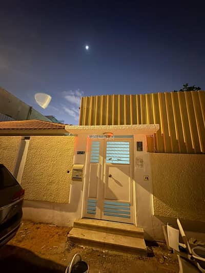 5 Bedroom Floor for Rent in North Riyadh, Riyadh - Ground floor for rent in Al-Suleimaneyah neighborhood