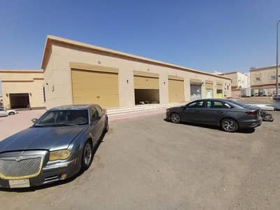 معرض  للايجار في الملك فهد، المدينة المنورة - محل للإيجار في شارع مضارب بن حزن, حي الملك فهد, مدينة المدينة المنورة, منطقة المدينة المنورة