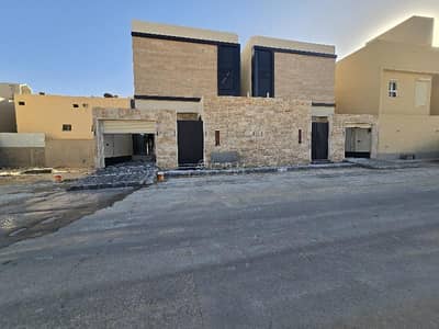 فیلا 6 غرف نوم للبيع في جنوب الرياض، الرياض - فيلا مكونة من 6 غرف نوم للبيع في عكاظ