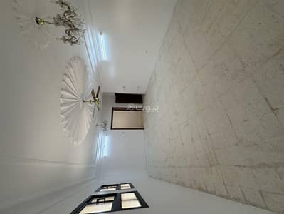10 Bedroom Villa for Rent in West Riyadh, Riyadh - A space of 715 square meters for rent entirely.