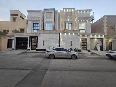 فیلا 6 غرف نوم للبيع في غرب الرياض، الرياض - فيلا مكونة من 6 غرف نوم للبيع في العريجاء الغربية