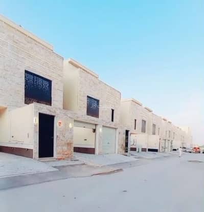 3 Bedroom Floor for Sale in West Riyadh, Riyadh - Residential properties for sale