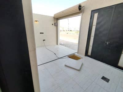 4 Bedroom Villa for Sale in West Riyadh, Riyadh - Villa consisting of 4 bedrooms for sale in Tuwaiq