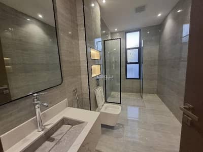 5 Bedroom Villa for Sale in East Riyadh, Riyadh - Villa consisting of 5 bedrooms for sale in Al Rimal