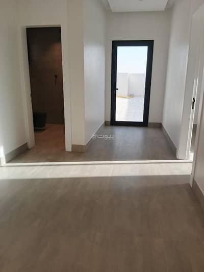 4 Bedroom Flat for Sale in East Riyadh, Riyadh - Apartment for sale in Al-Yarmouk neighborhood, prime location