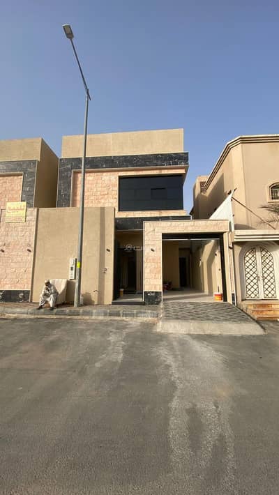 5 Bedroom Villa for Sale in West Riyadh, Riyadh - 6 Bedroom Villa For Sale in Tuwaiq, Riyadh