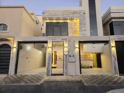 5 Bedroom Floor for Sale in West Riyadh, Riyadh - Upper floor with an apartment area of 300, in a prime location with high-end finishing.