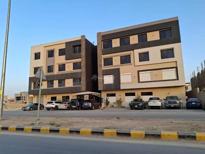 شقة 4 غرف نوم للايجار في شمال الرياض، الرياض - شقة مكونة من 4 غرف نوم للإيجار في العارض، الرياض