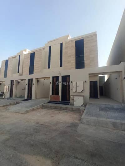 5 Bedroom Floor for Sale in West Riyadh, Riyadh - Upper floor with an apartment of 300 square meters in Al-Tuwaik neighborhood, Al-Awali.