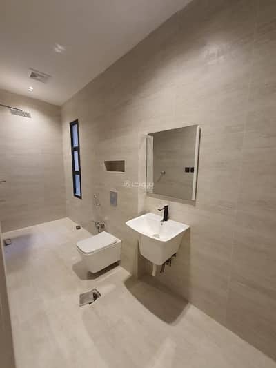 دور 3 غرف نوم للبيع في شرق الرياض، الرياض - دور ارضي للبيع بحي المرجان