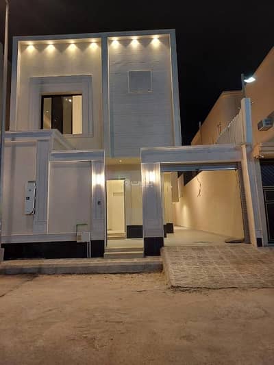 5 Bedroom Villa for Sale in West Riyadh, Riyadh - Duplex villa 200m Al-Arajiah West