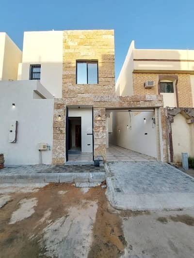 5 Bedroom Villa for Sale in West Riyadh, Riyadh - Duplex villa 200m Al-Arajah Al-Gharbiyah