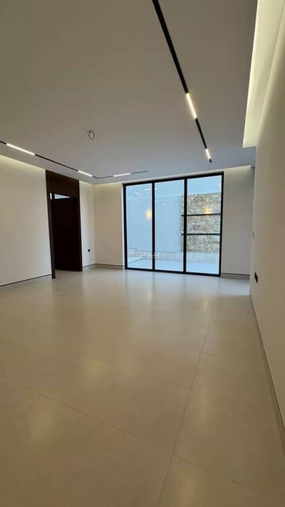 6 Bedroom Villa for Sale in West Riyadh, Riyadh - Villa For Sale in Al Mahdiyah, Riyadh